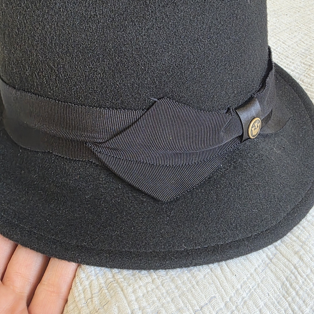 Vintage Black Cloche Hat Wool Elegant Minimalist Parisian Style Old Money Glamou - Picture 4 of 7
